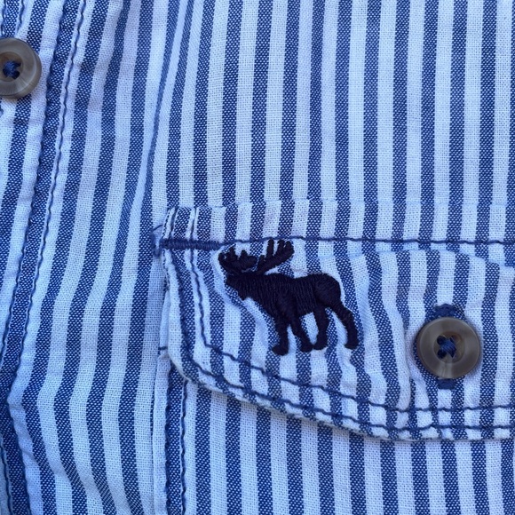 Abercrombie & Fitch vintage striped button down - Picture 3 of 8